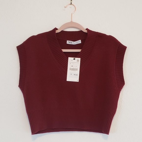 Zara Sweaters - NWT Zara Beautiful Burgundy Wool Blend Vest